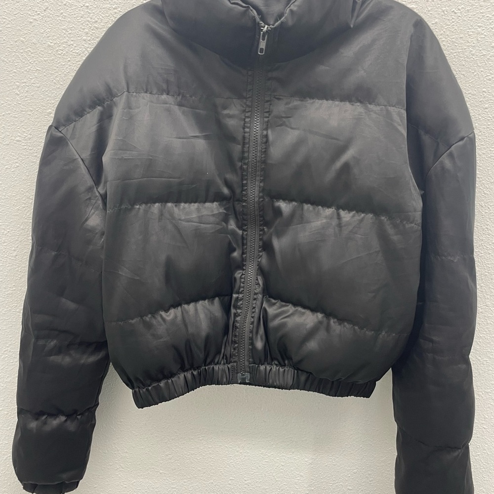 SHEIN Black Puffer Jacket